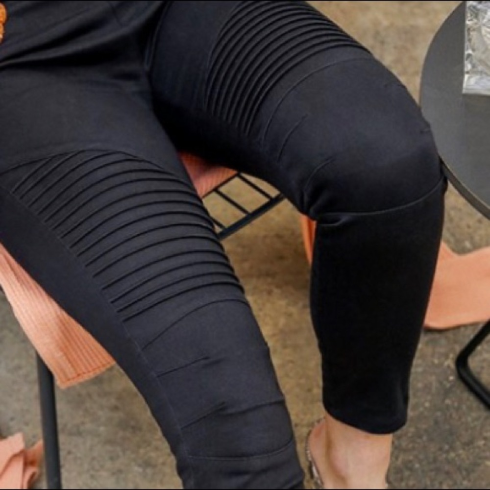 Black or Olive Washed Moto Jeggings - Picture 8 of 8